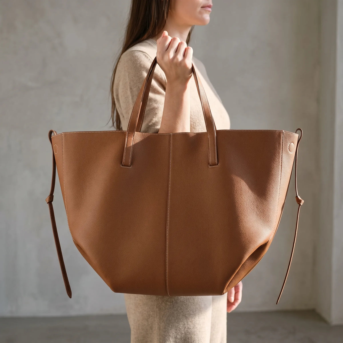 Vellara | Oversized Sculptural Minimalist Tote Bag