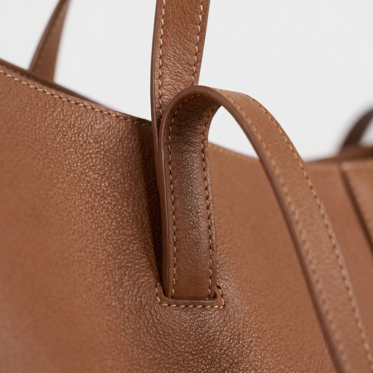 Vellara | Oversized Sculptural Minimalist Tote Bag